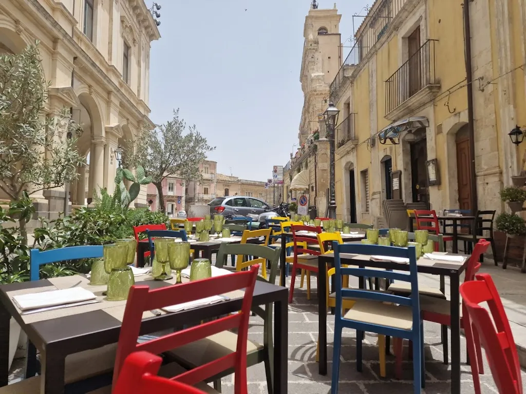 La Mia Sicilia - Trattoria e pizzeria a Palazzolo Acreide. Da chef Ciccio Torre restaurant in Palazzolo