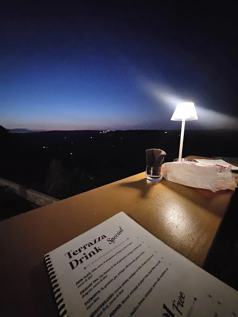 Lu ishaar_Terrazza Éstro_Palazzolo_review