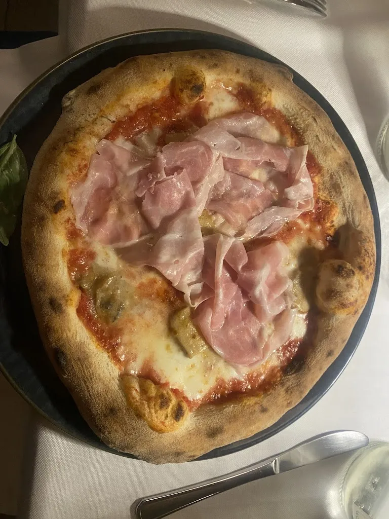 Matteo Copia_Al Fienile _Palazzolo_review