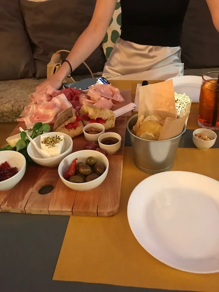 Menu_SECRET eat drink stay #noto_Noto_image_9