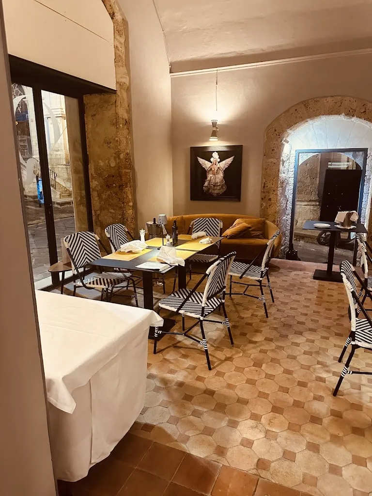 Le Quattro Sorelle Palmeri Ristorante Noto restaurant in Noto