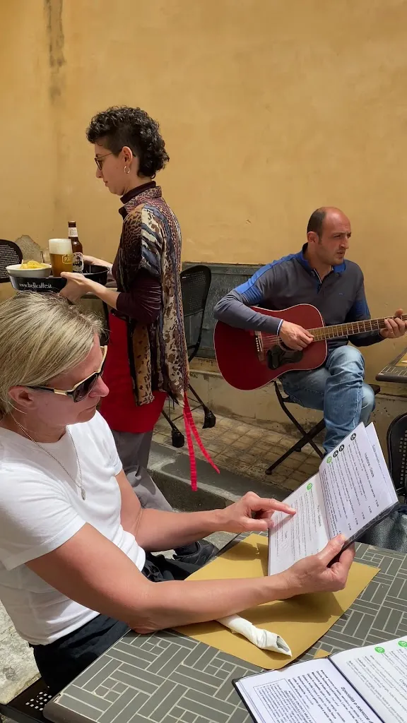 Picnic_Noto_slider_image_2