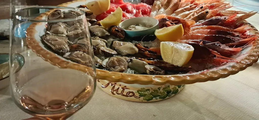 THE GLAMOROUS VISUAL_Casa Mita_Leporano_review