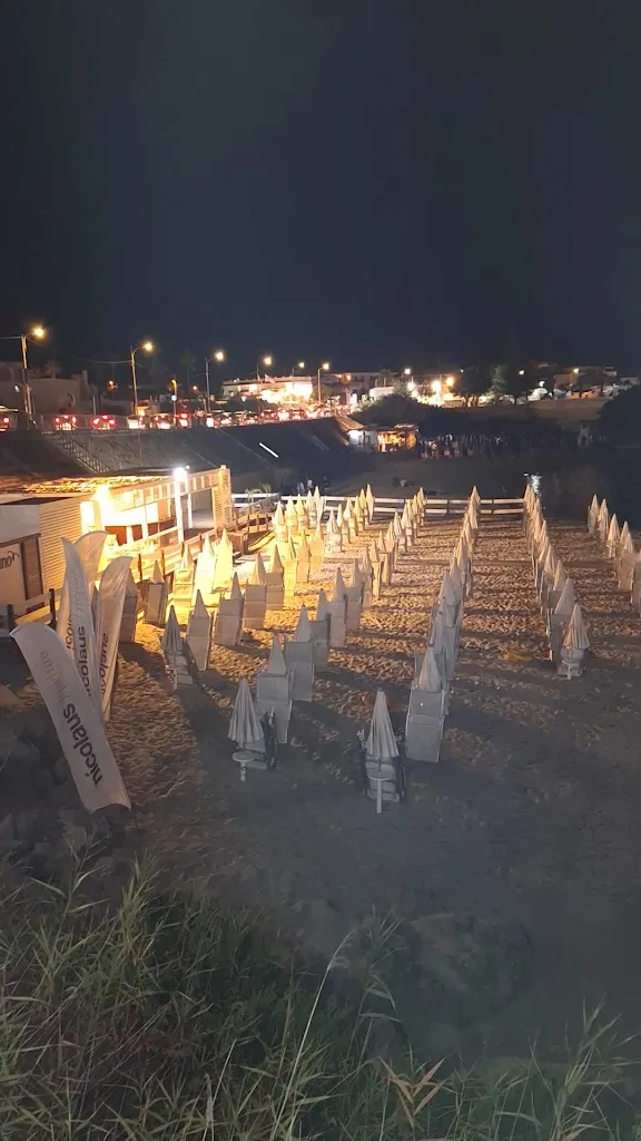 California Beach_Leporano_slider_image_2