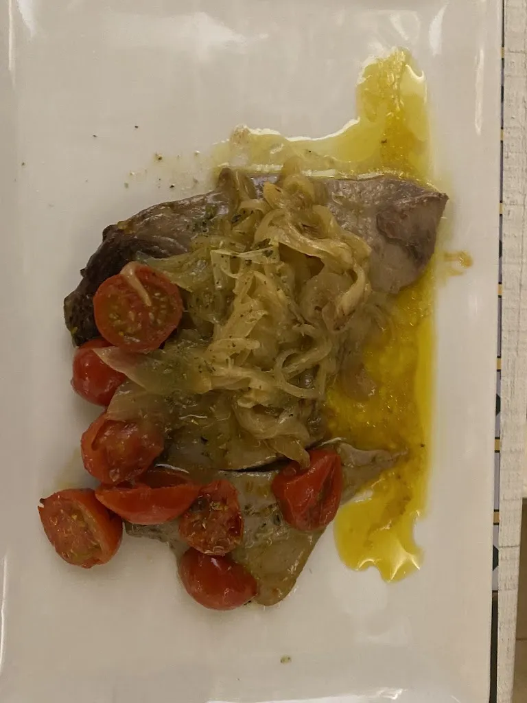 Rena Smidt_Tannur_Noto_review