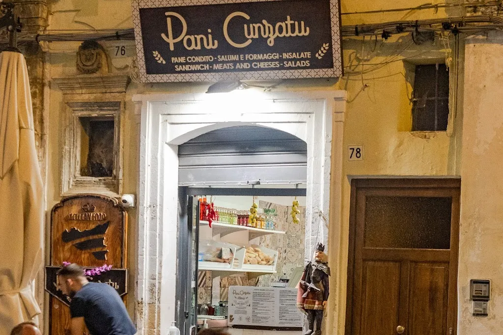 Pani Cunzatu restaurant in Noto