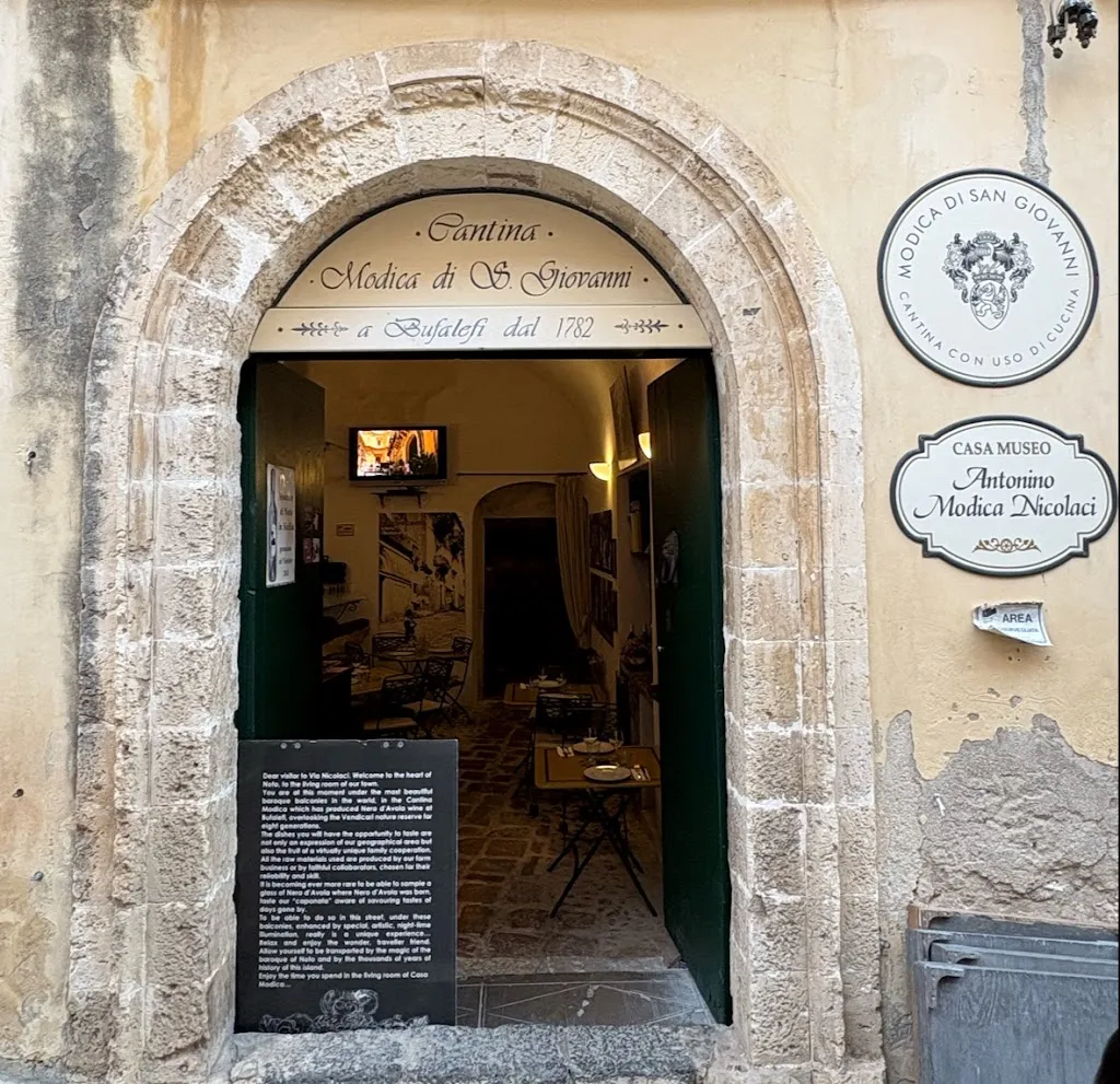 Mimoopom_Modica di San Giovanni - Cantina con uso di Cucina_Noto_review