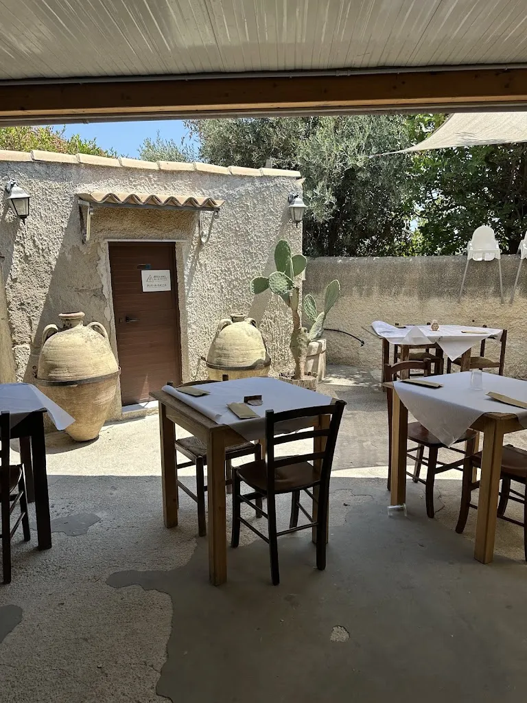 Casa Rossa_Noto_slider_image_1