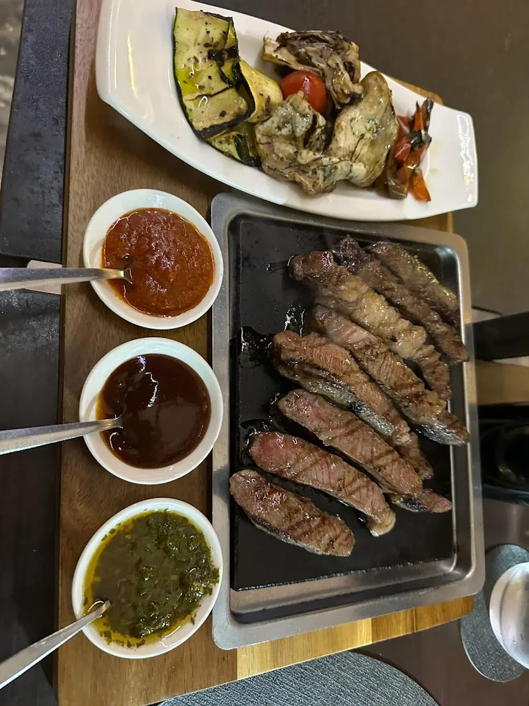 Grace Heras_Steak House Esperia_Noto_review