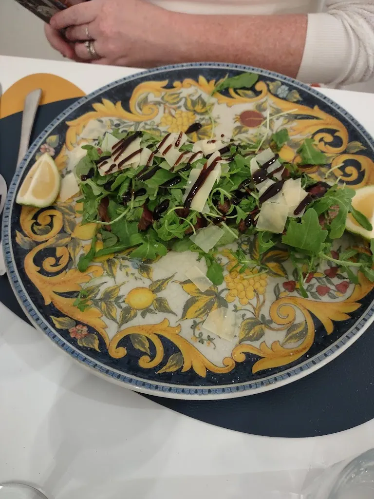 Eric Shellswell_Abbunnanzia a Noto_Noto_review