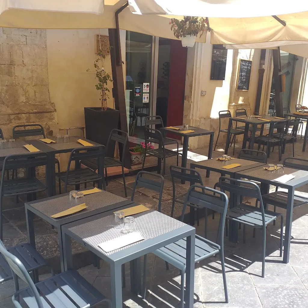 Cortes restaurant in Noto