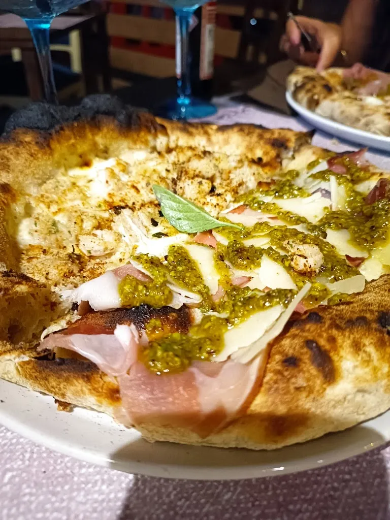 Al Cavour - Noto_Noto_slider_image_3