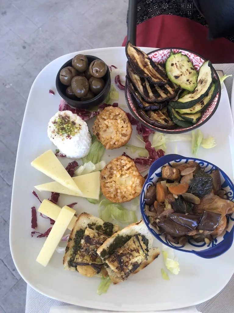 firestonee_Rosso Tannico_Noto_review