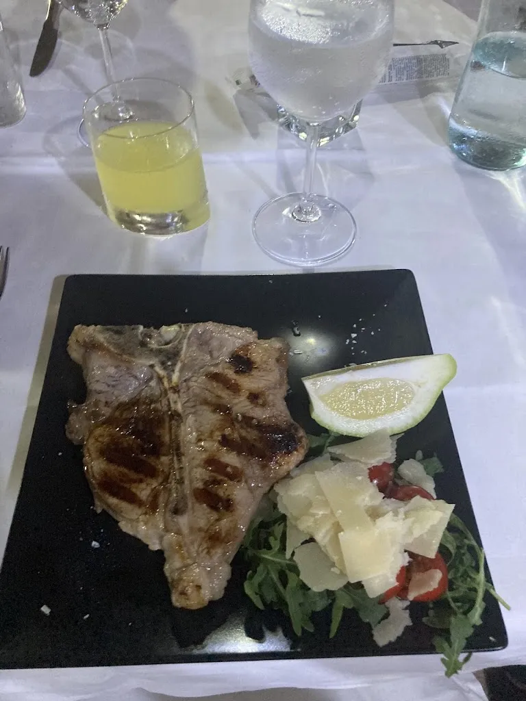 Matouš Dlouhý_Il Borgo Pizzeria Ristorante_Palma di Montechiaro_review