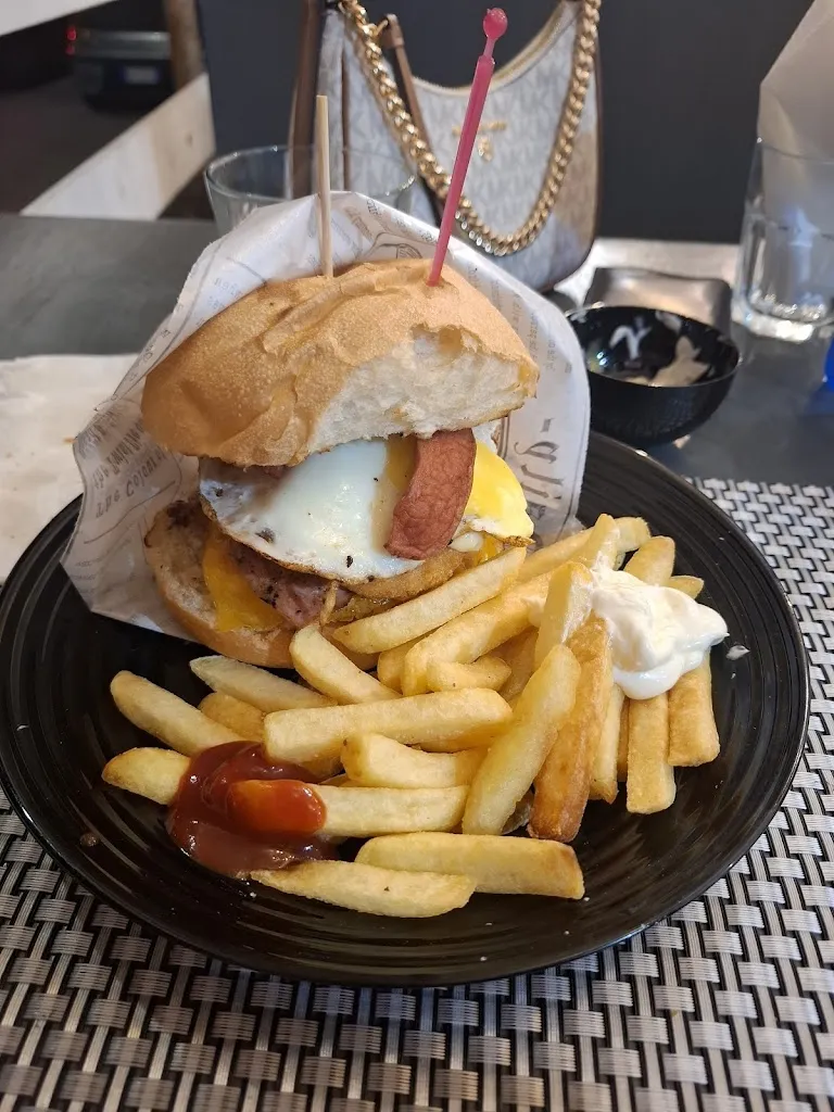 clarissa_Paradise café_Palma di Montechiaro_recensione