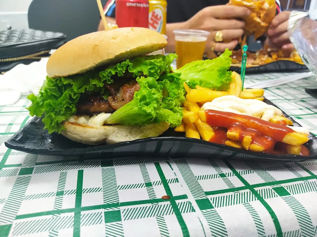 Sharon Bennici_Paradise café_Palma di Montechiaro_recensione