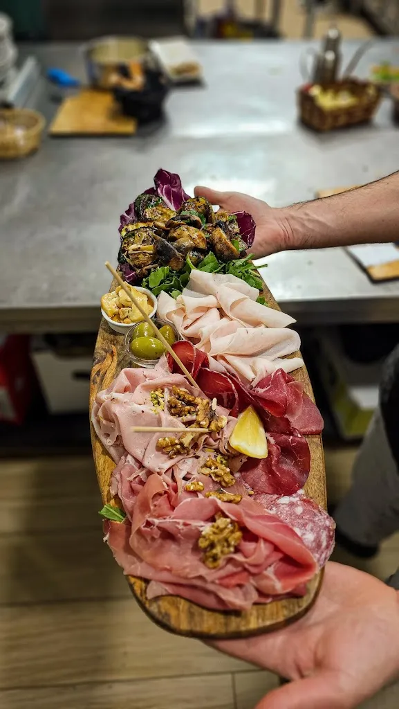 Plaza Slow Drink_Palma di Montechiaro_slider_image_3