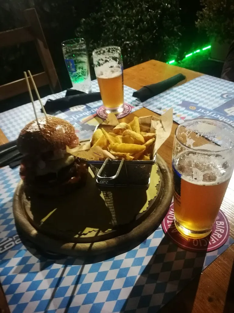 Judith Tb_Kent Birreria Pizzeria_Leporano_review