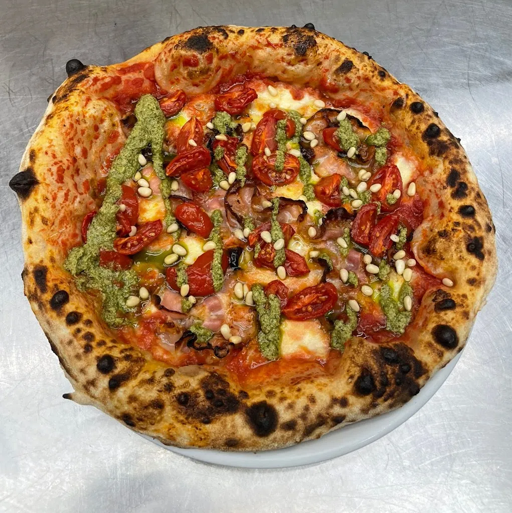 Pizzeria Padre Pio New Experience Di Lo Brutto Pino_Palma di Montechiaro_slider_image_1