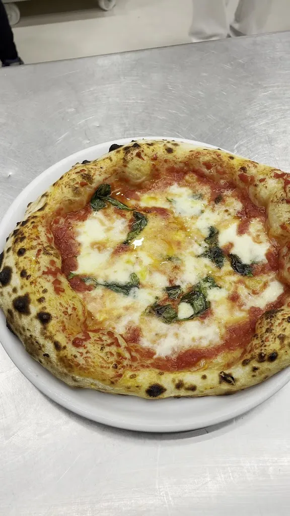 Pizzeria Padre Pio New Experience Di Lo Brutto Pino_Palma di Montechiaro_slider_image_2