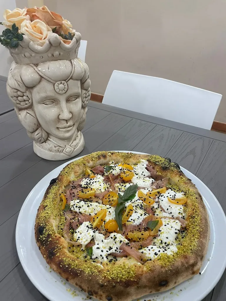 Menu_Lievito Madre Vitello - pizzeria & panineria_Palma di Montechiaro_image_2