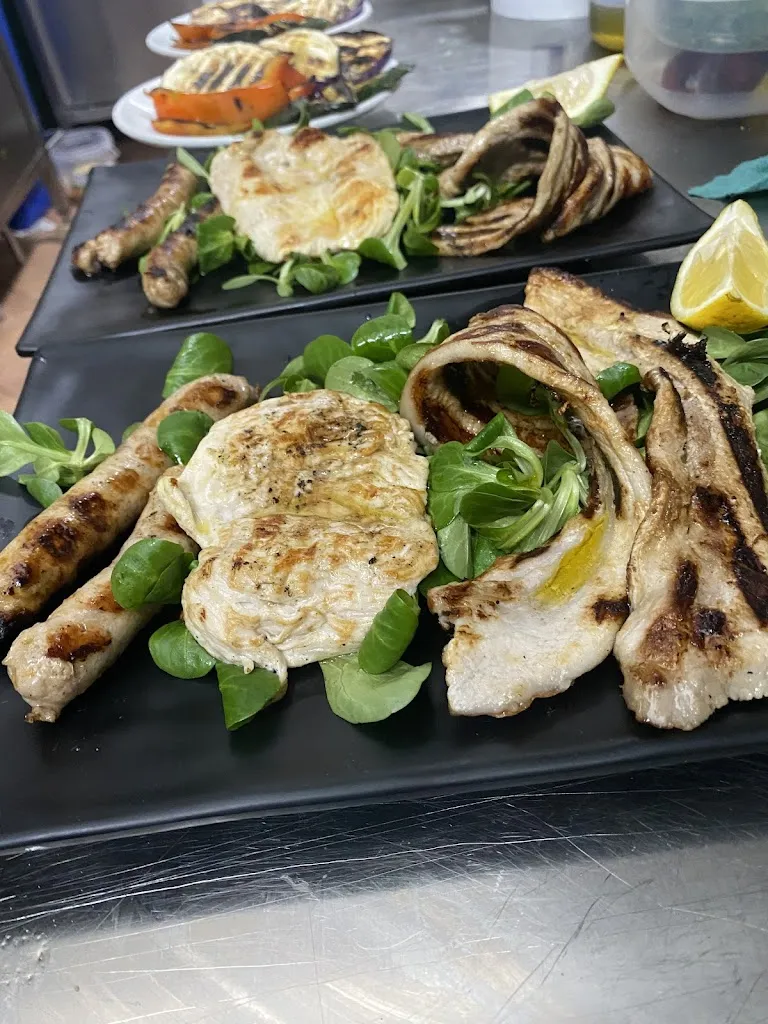 Da Mario Family Pizzeria Trattoria_Partanna_slider_image_3