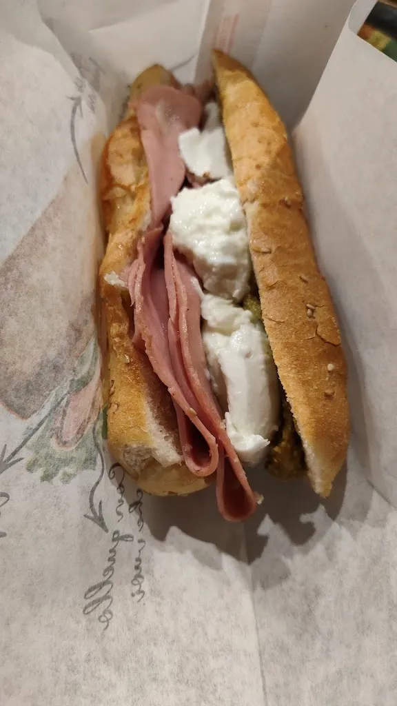 Giuseppe Adiletta_Studio89 Panineria&birreria_Partanna_avis