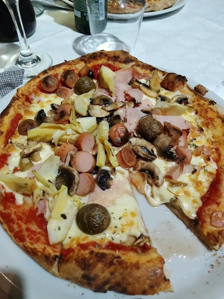 Alterego Belvedere pizzeria disco bar_Partanna_slider_image_2