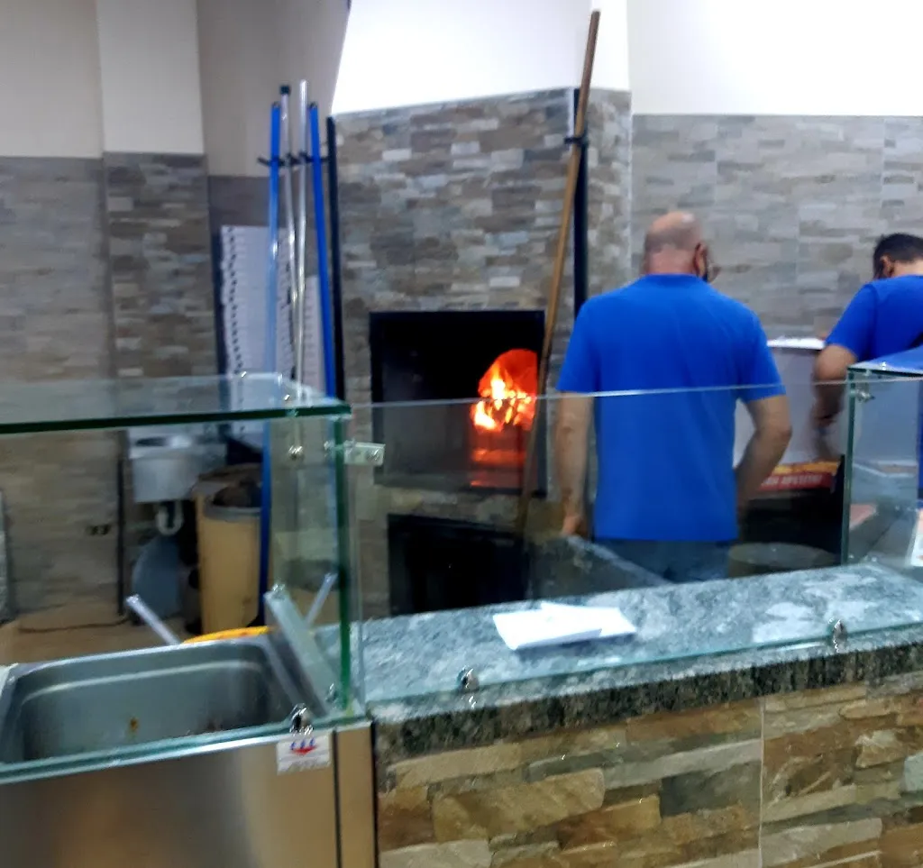 Pizza Express_Partanna_slider_image_2