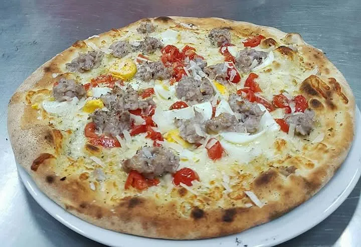 Giovanni De Medici Dalle Bande Nere_Pizzeria Mangia e Bevi_Pachino_review