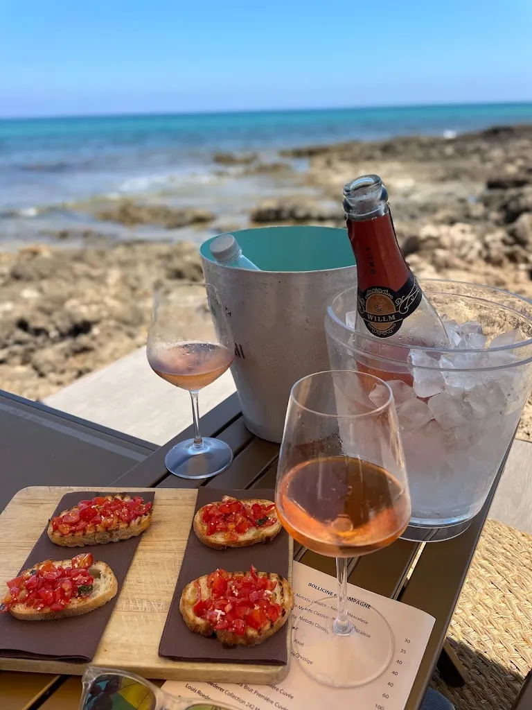 Shimon Kalichman_BAIAMURI - Stabilimento balneare_Pachino_review