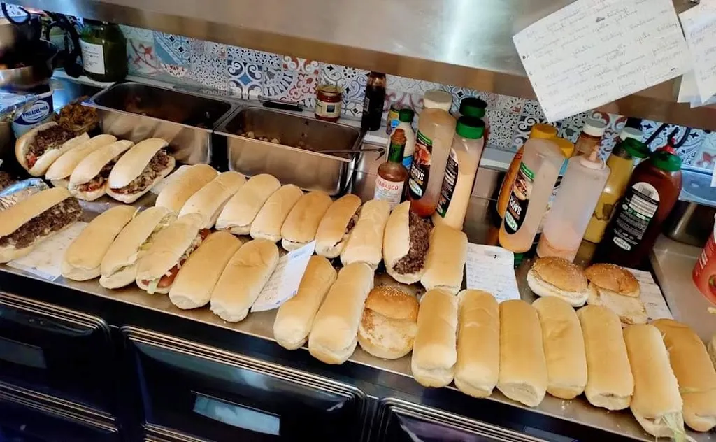 Agosto burger house_Pachino_slider_image_1