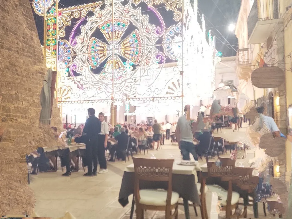 Pino Perelli_La Locanda al Castello_Leporano_recensione