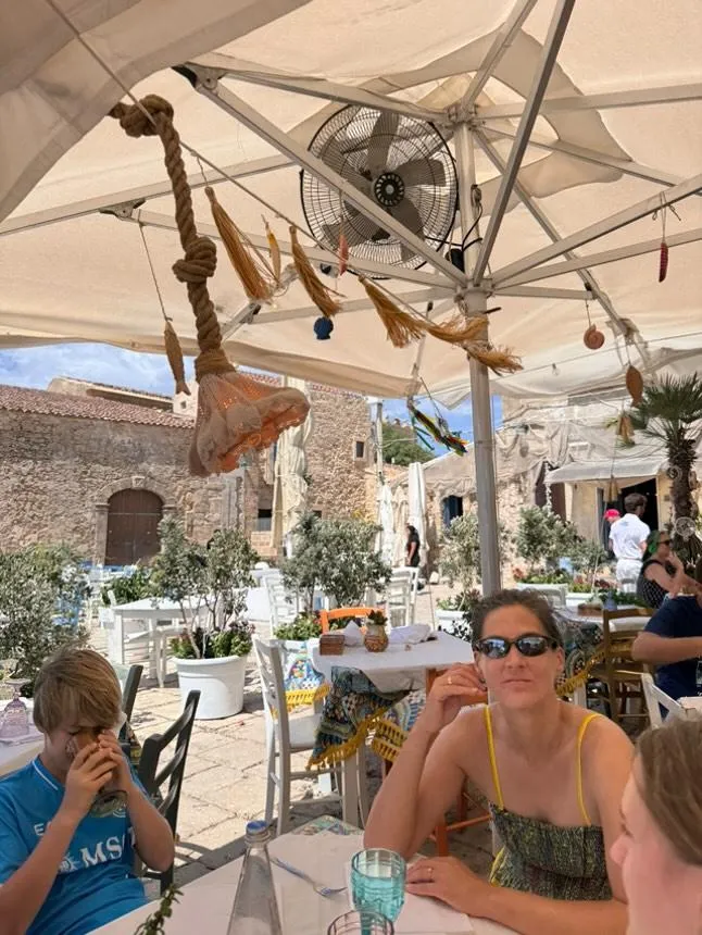 Erik Wijmeersch_Il borgo_Pachino_recensione