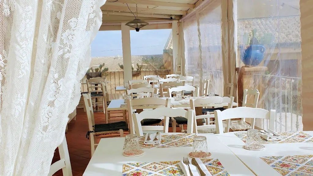 Spizzuliu Sicilian Bistrot_Pachino_slider_image_1