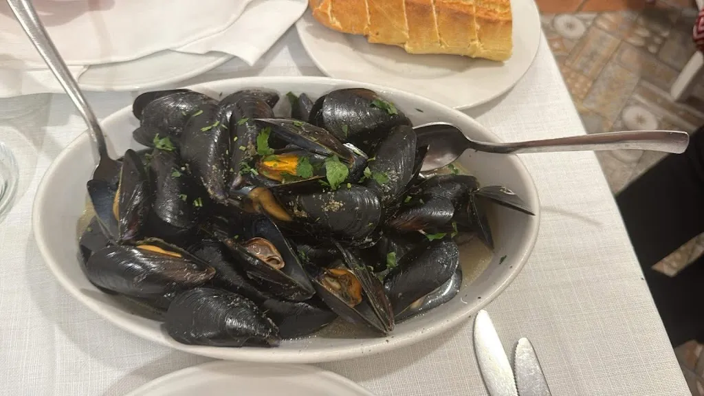 Paige Caputo_Ristorante Scala_Pachino_review