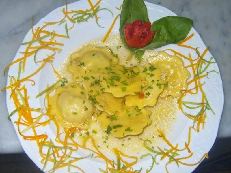 Al Boccone Restaurant_Pachino_slider_image_3