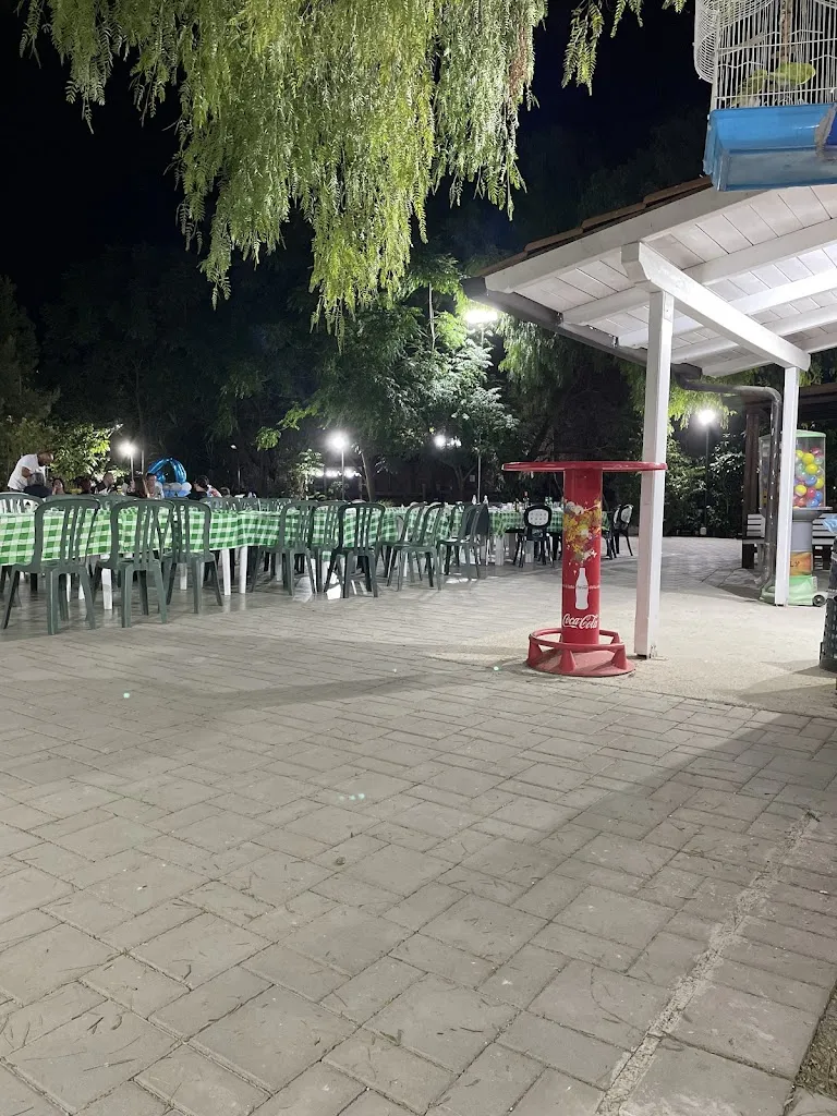 FEDERICA RAFFAELA MONTEFUSCO_Campagna di Zio Angelo_Leporano_recensione