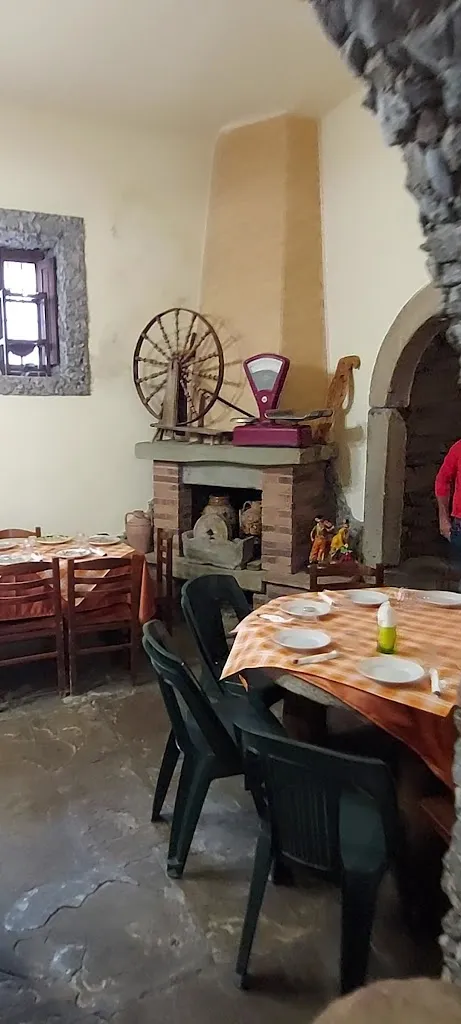 Trattoria Pane e Vino_Patti_slider_image_2