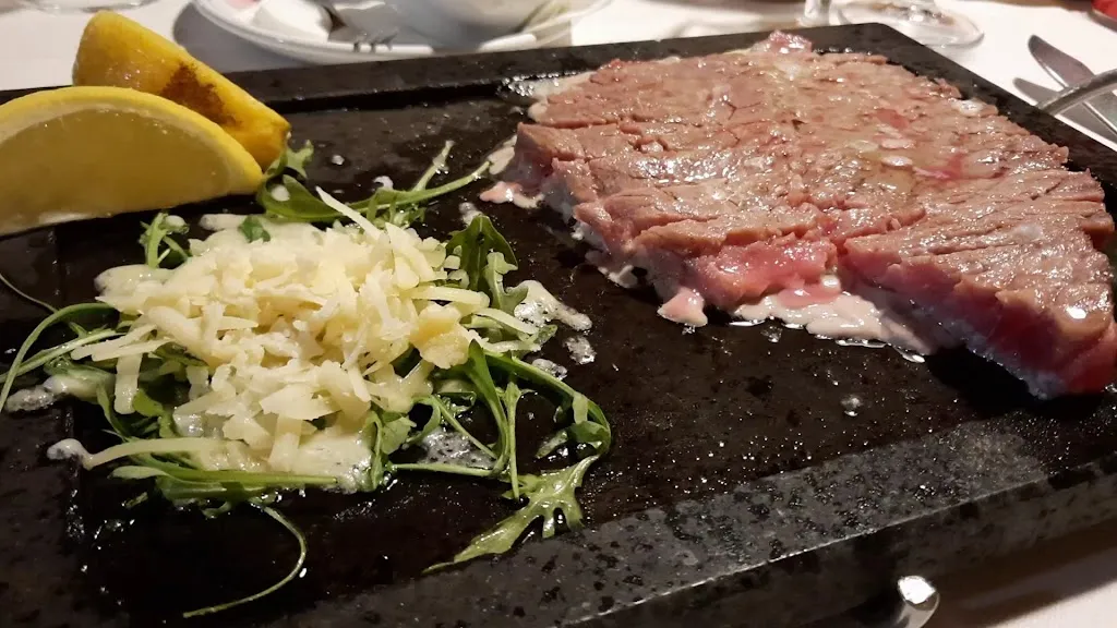 La Capannina Ristorante Pizzeria_Patti_slider_image_2