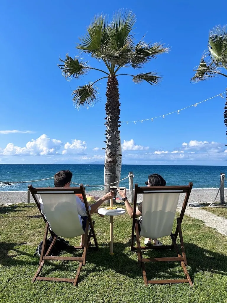 Lea Gvozdanović_Grotte Beach Sicilia_Patti_review