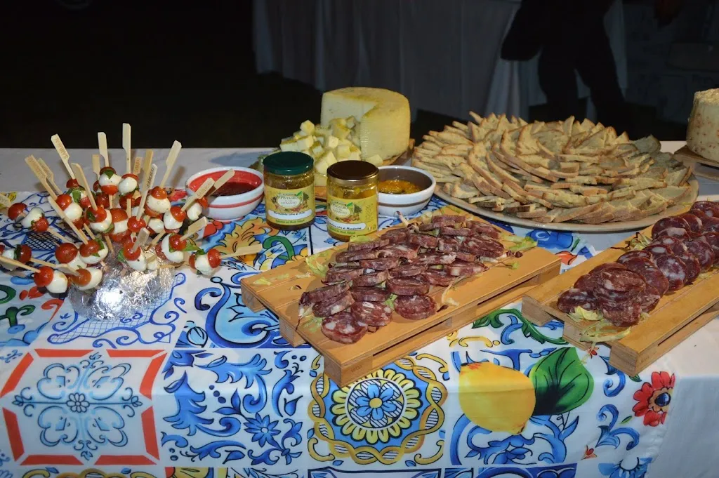 Grotte Beach Sicilia_Patti_slider_image_3