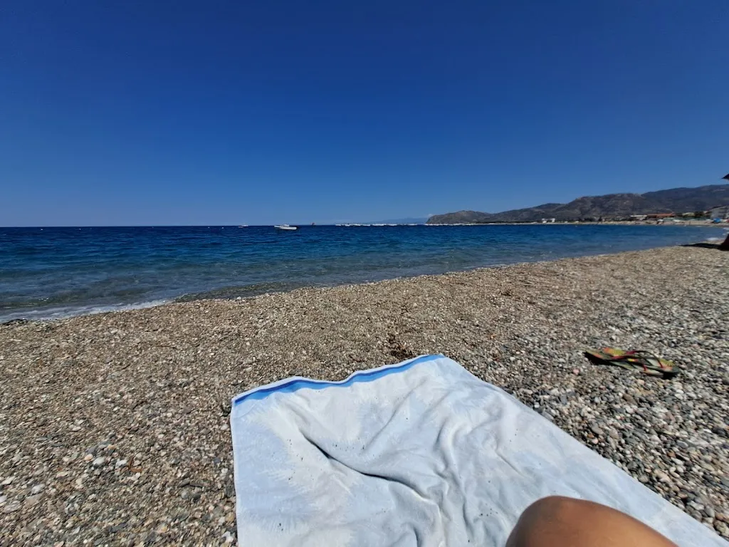 Beppe Liotta_Spiaggia Patti Marina_Patti_review