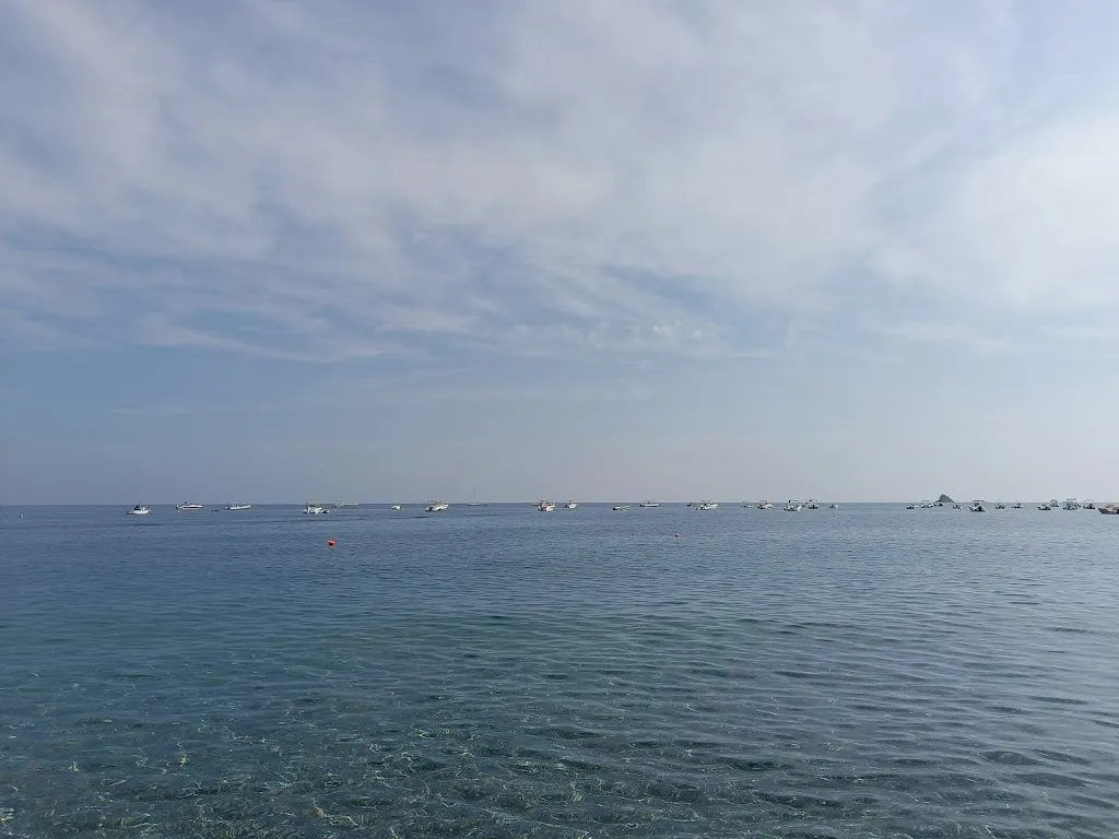 Myriam Barrale_Spiaggia Patti Marina_Patti_review