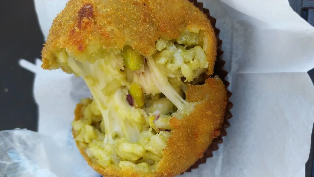 Antonio Ferullo_Antares: Caffetteria Rosticceria Gastronomia_Patti_recensione