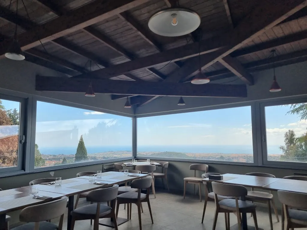 Belladonna_Pedara_slider_image_1