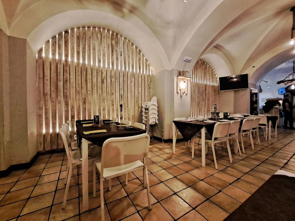 Caffettiamo Pedara BY CICCIO PASTICCIO restaurant in Pedara