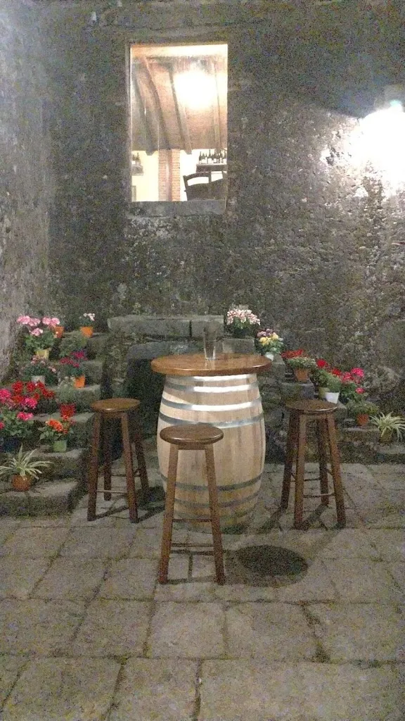 Cantine Sanfilippo restaurant in Pedara