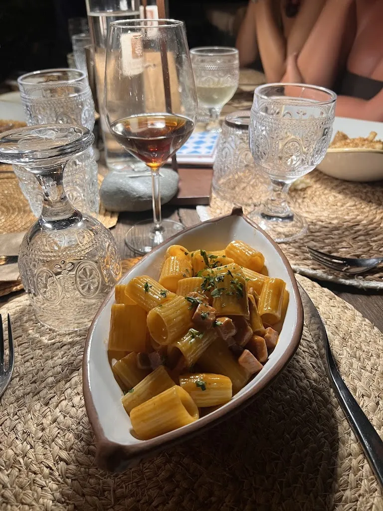 Trattoria Runcune_Pantelleria_slider_image_3