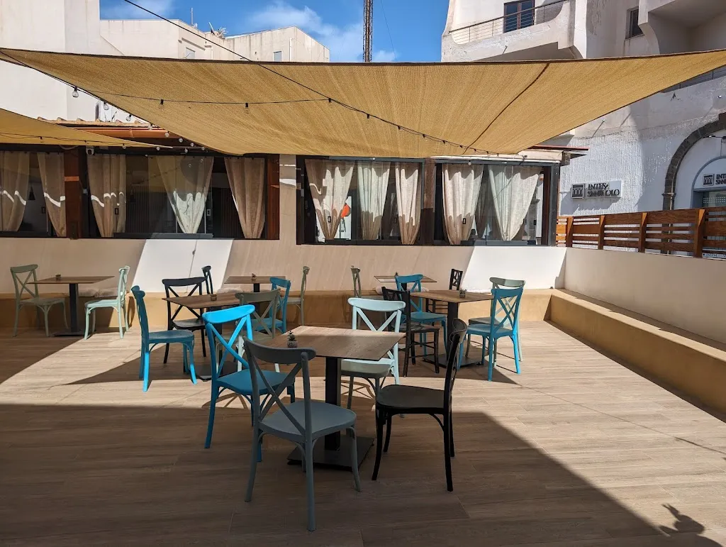 Strit fud_Pantelleria_slider_image_1